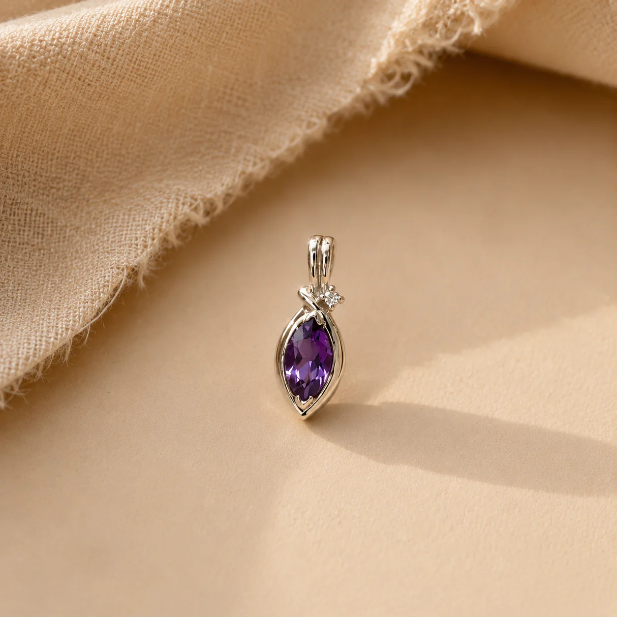 Amethyst Mist Charm - Image 2
