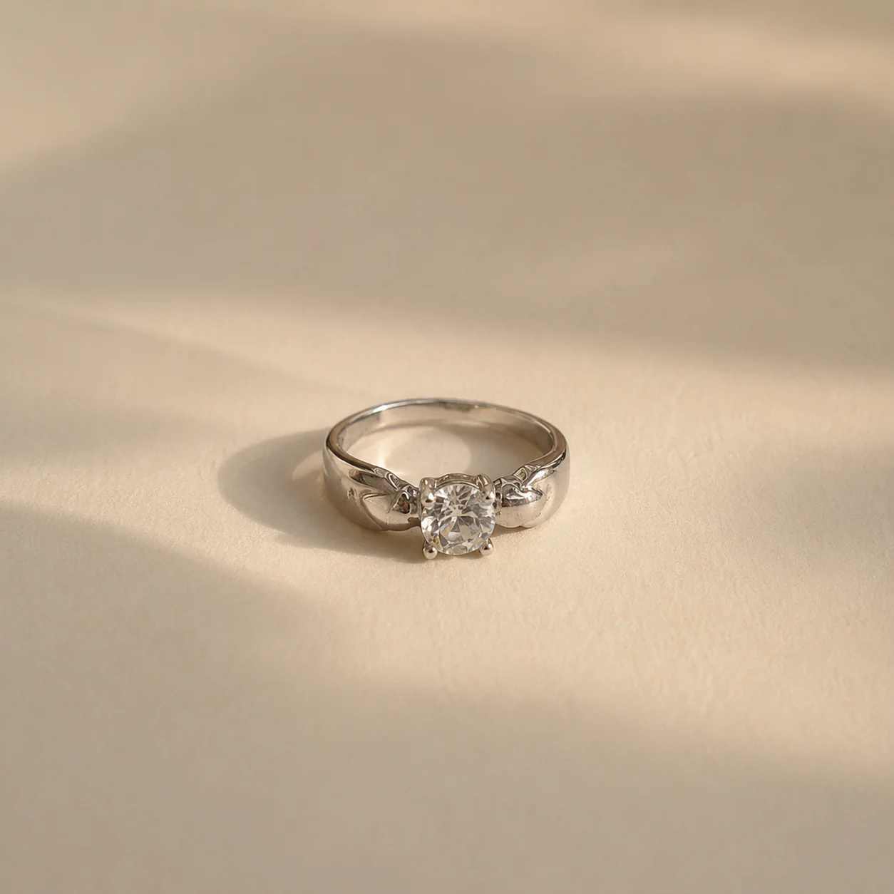 Aurielle Knot Solitaire Ring