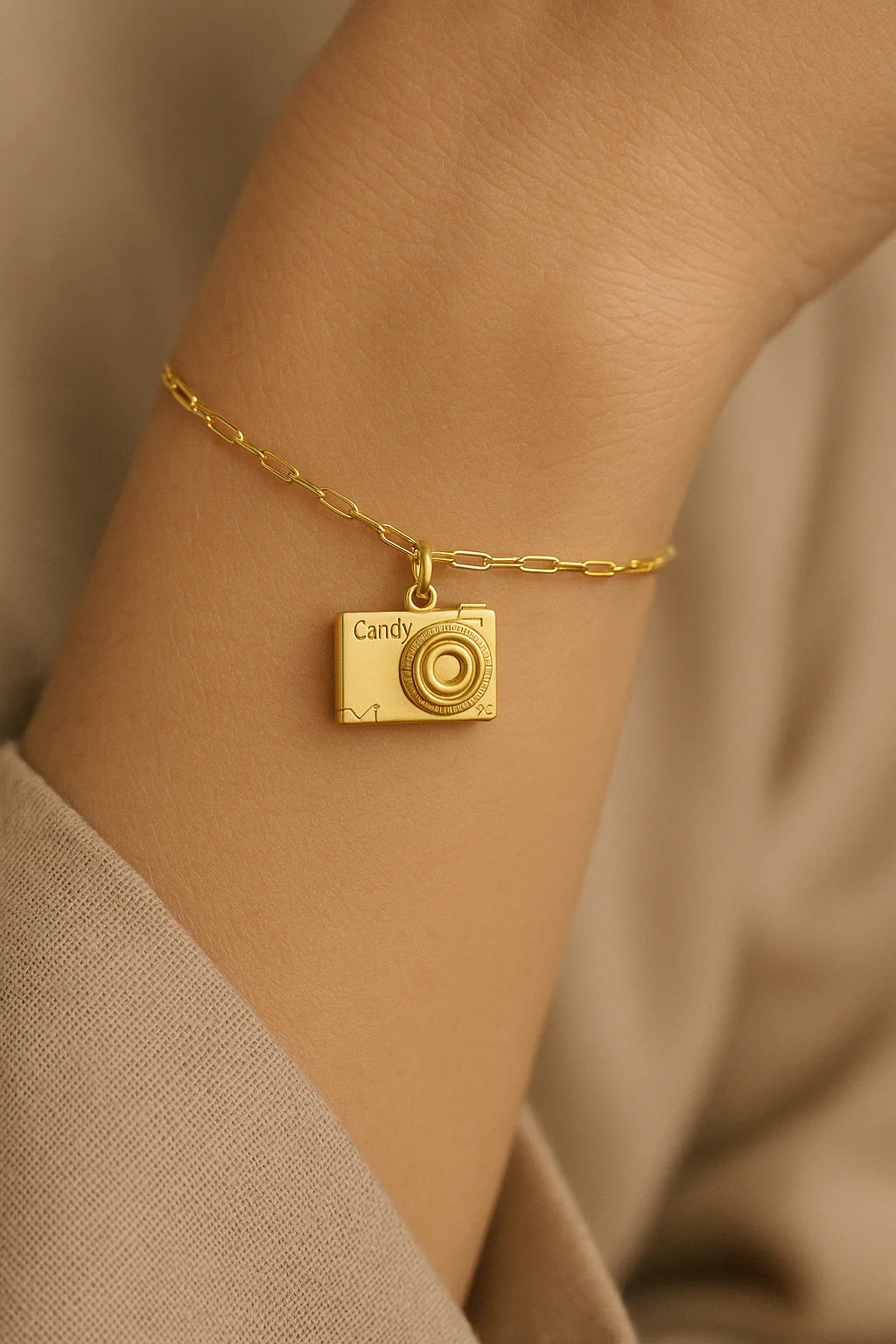 Camera Charm - Image 2
