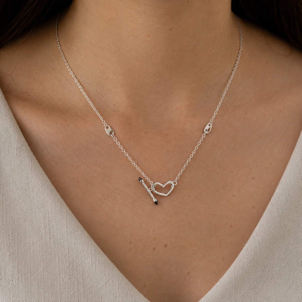 Capsule Onyx Necklace - Image 4