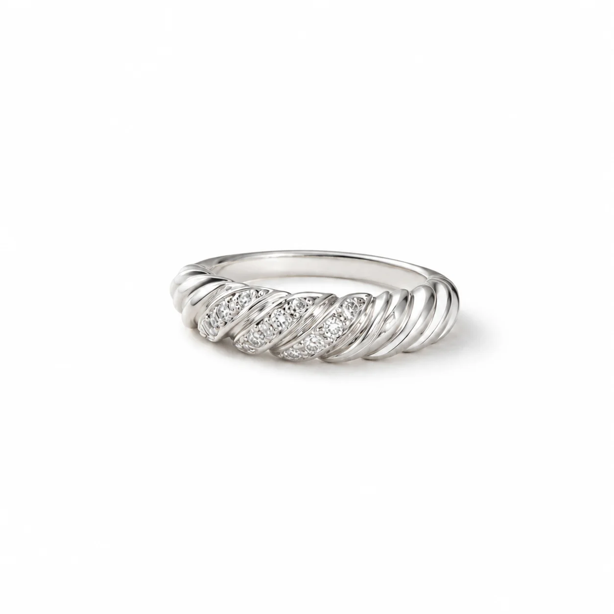 Celeste Twist Band Ring - Image 4