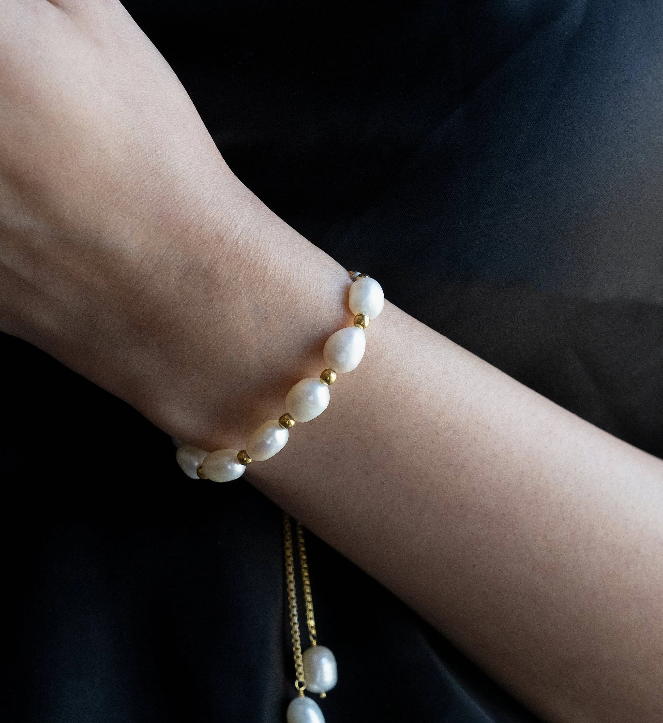 Cove Pearl Bracelet - Image 3