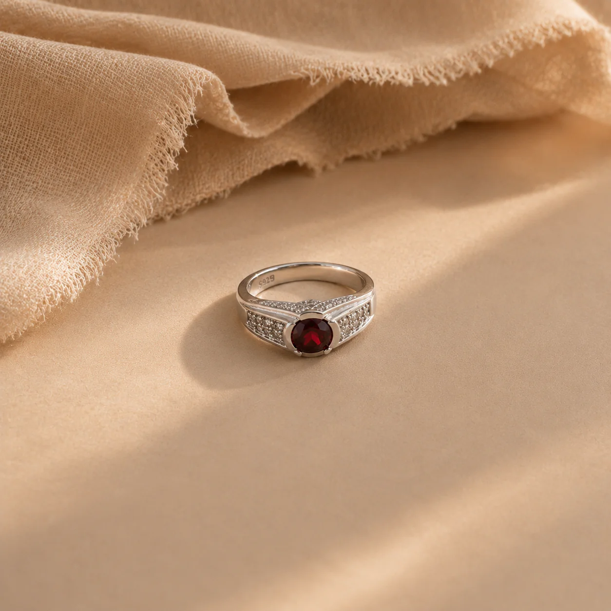 Crimson Crown Ring - Image 3
