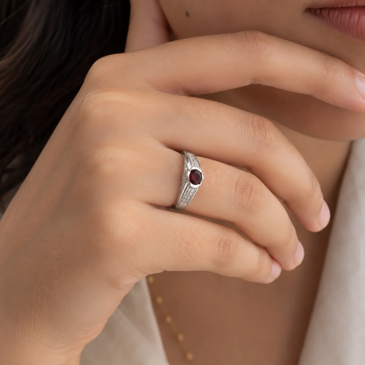 Crimson Crown Ring - Image 4