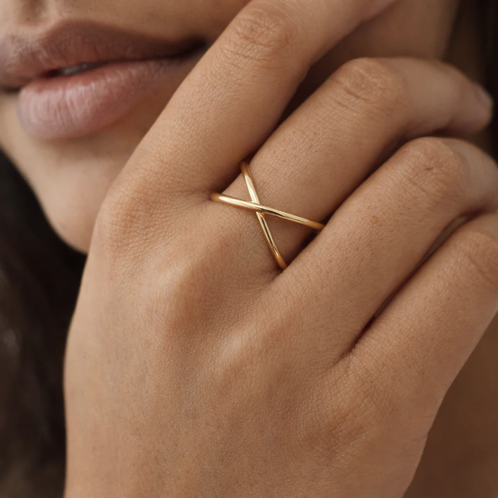 Criss Cross Ring