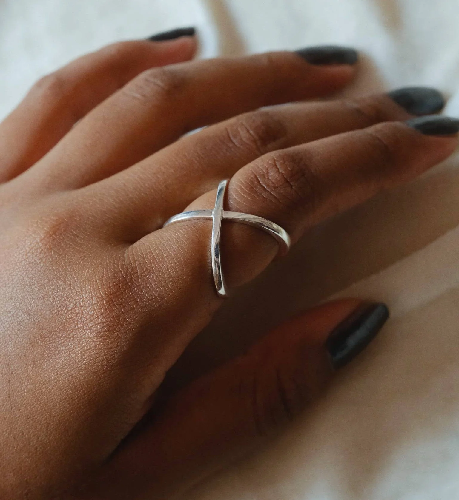 Criss Cross Ring - Image 3
