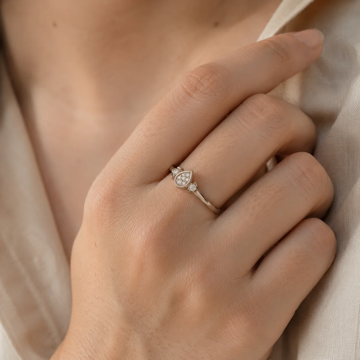 Elara Teardrop Spark Ring - Image 4