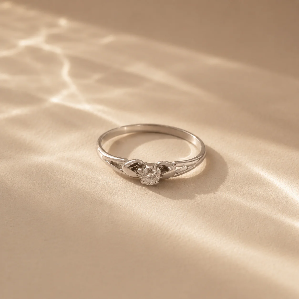 Eterna Knot Solitaire Ring - Image 2
