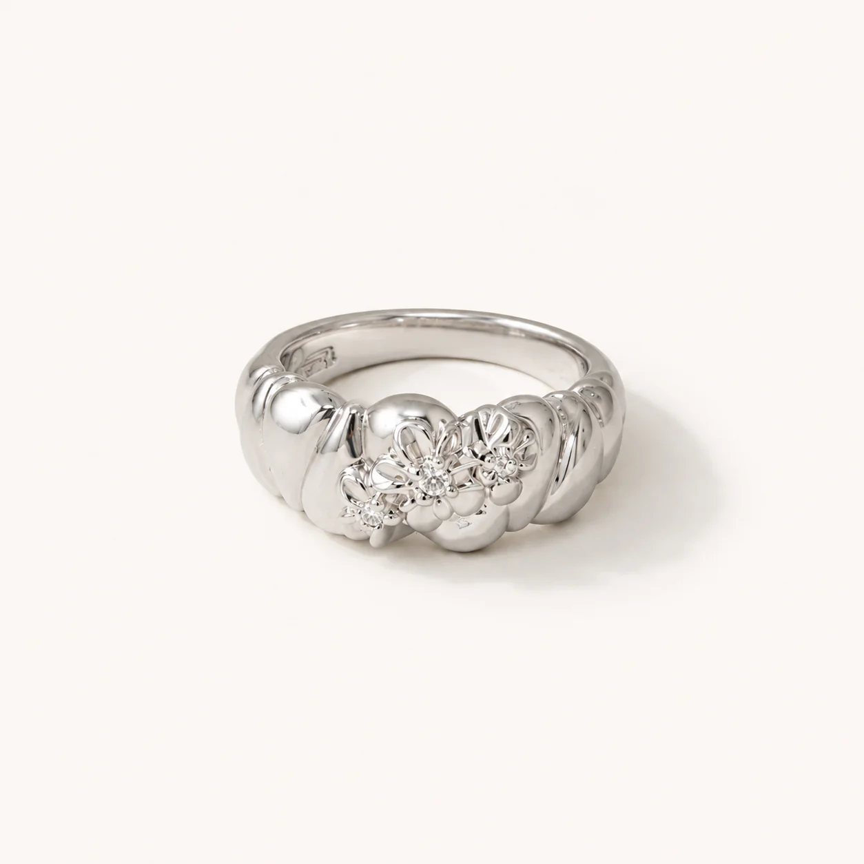 Floral Cluster Statement Ring - Image 4