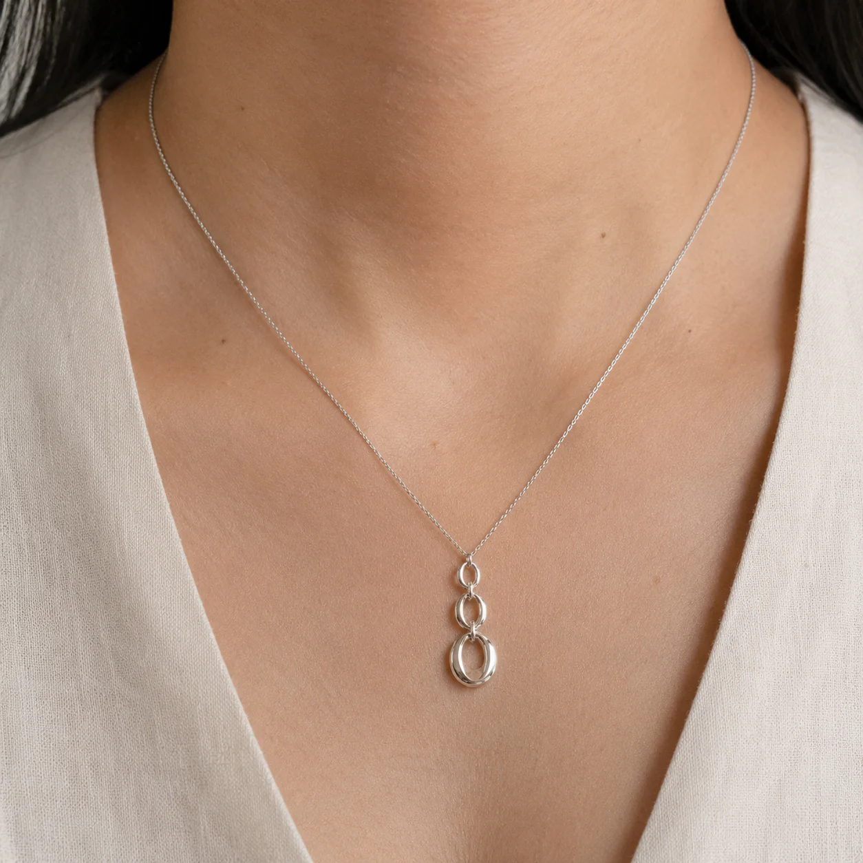 Linear Flow Necklace - Image 5