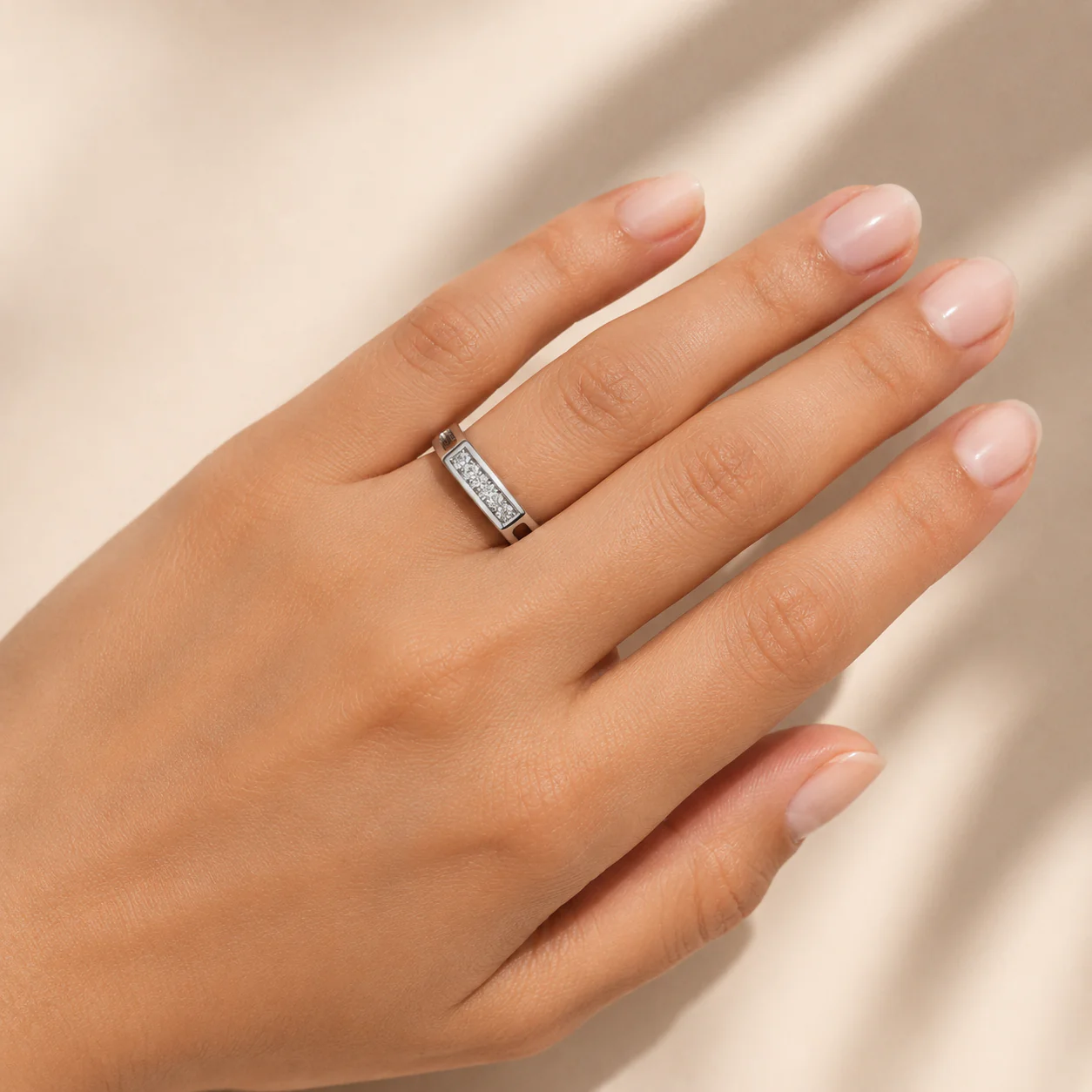 Lumière Channel Ring - Image 4