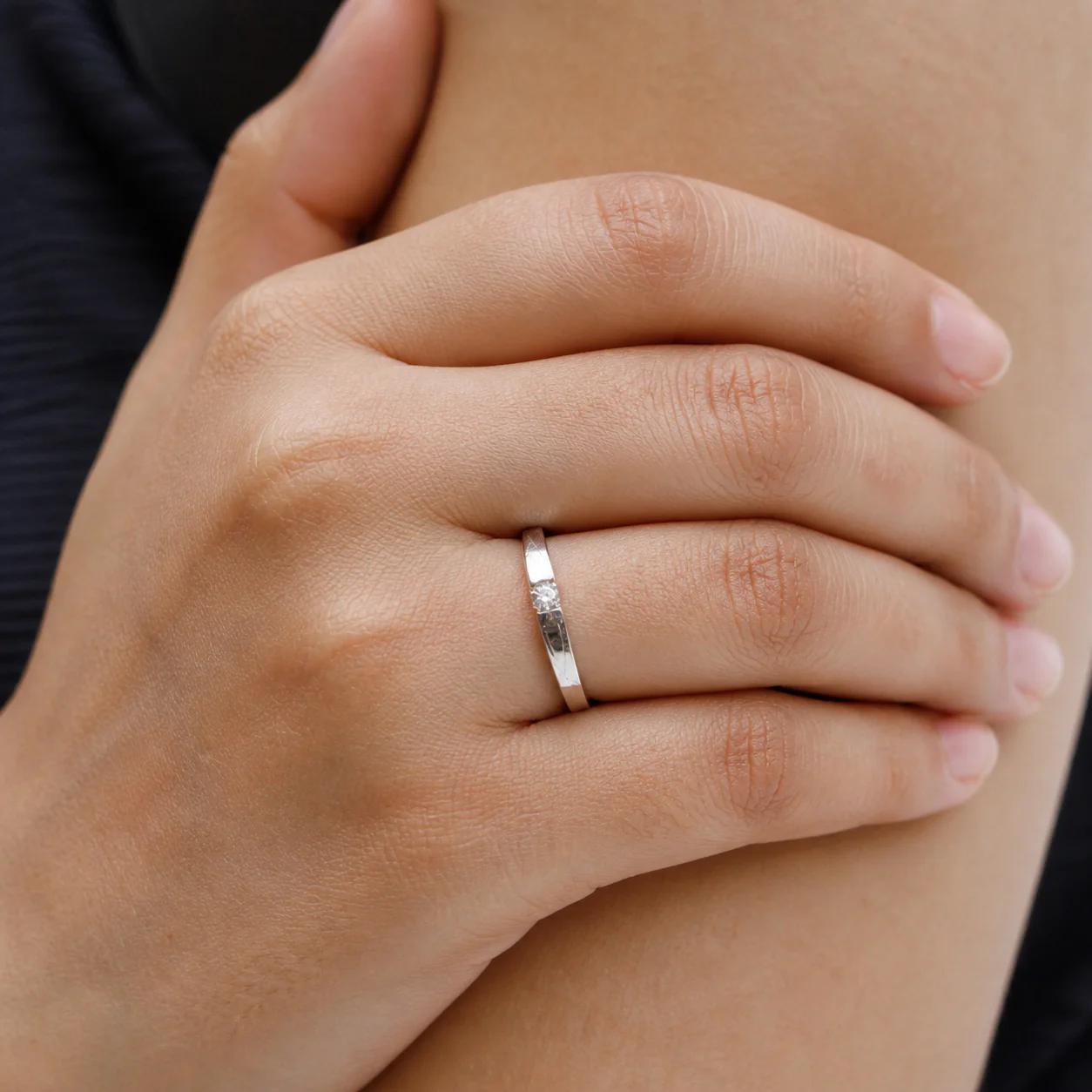 Luna Bar Solitaire Ring - Image 3