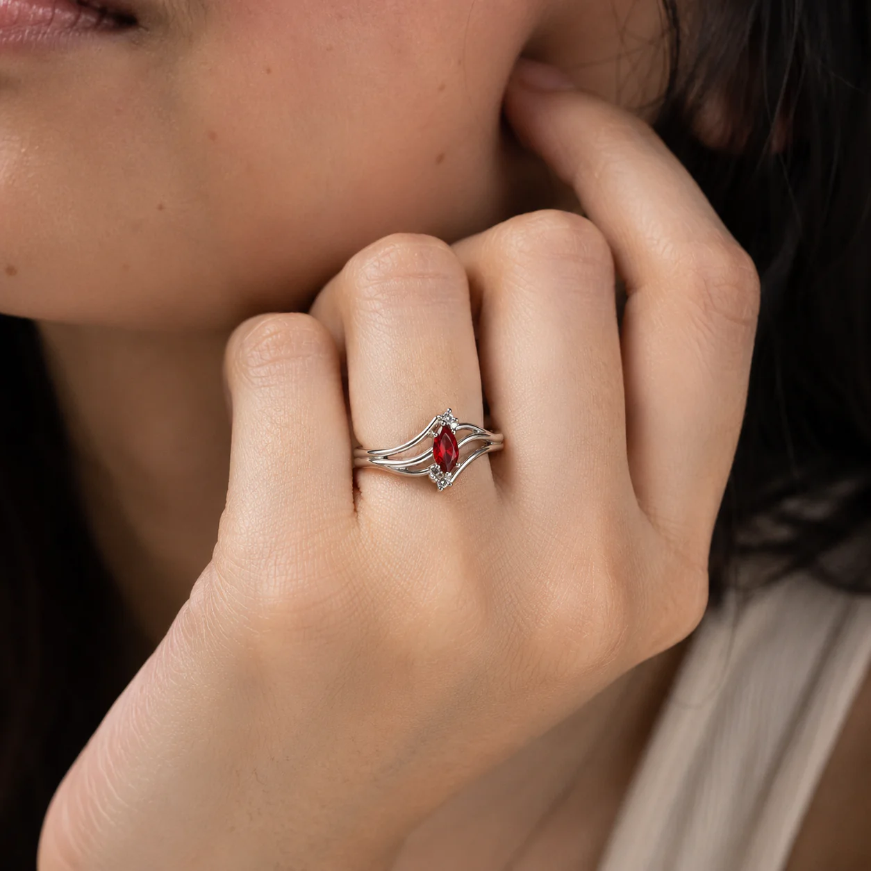 Marquise Garnet Wave Ring - Image 4