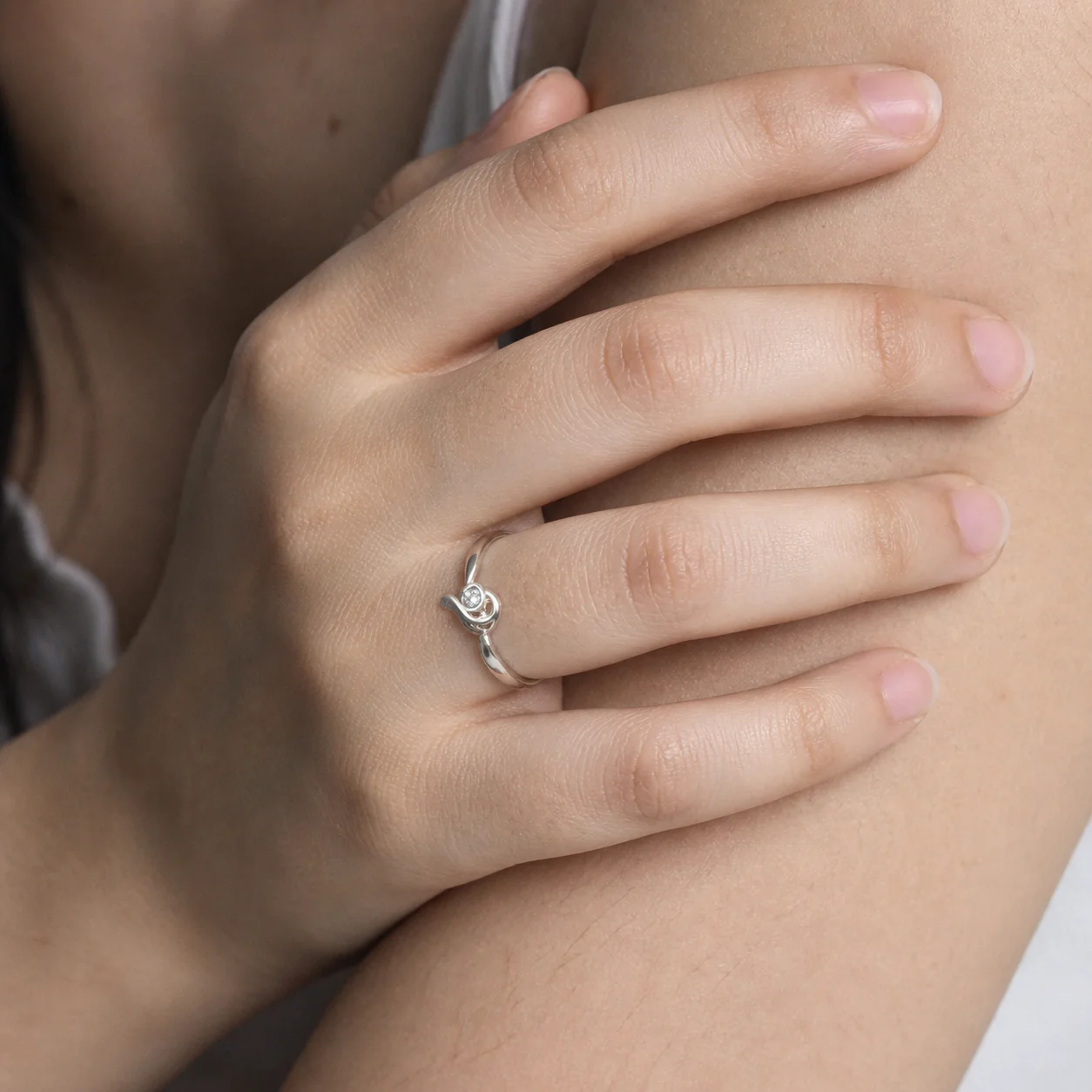 Melody Spark Ring - Image 4
