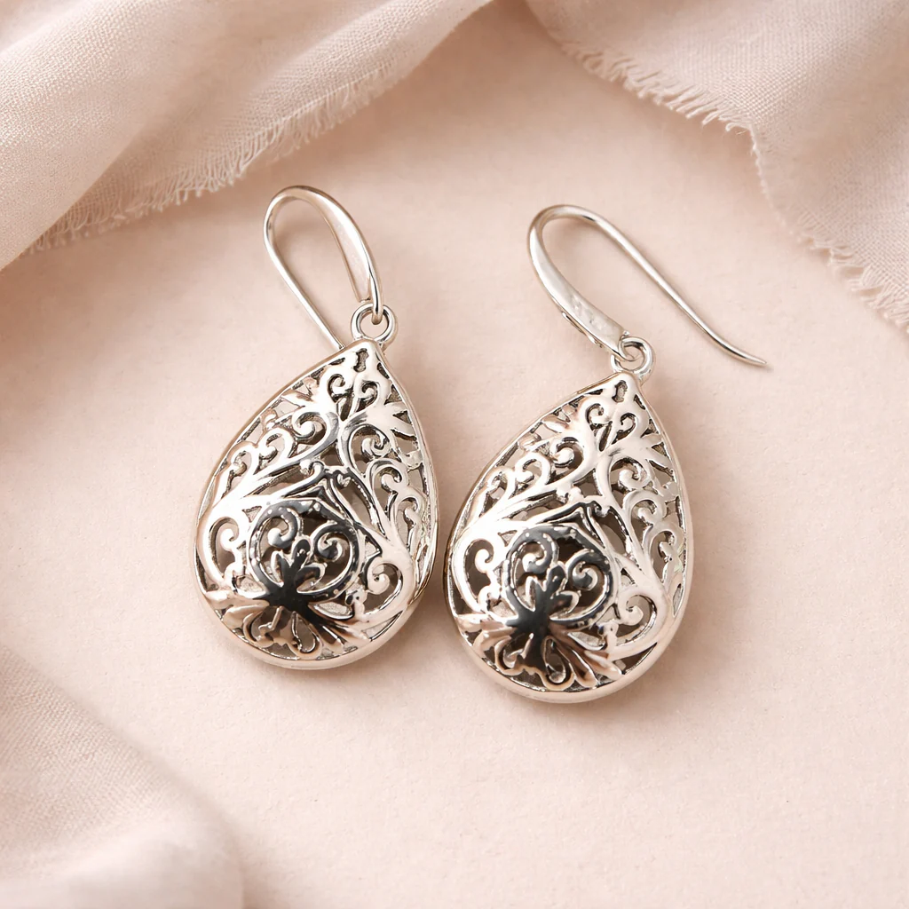 Moonlace Teardrops - Image 2