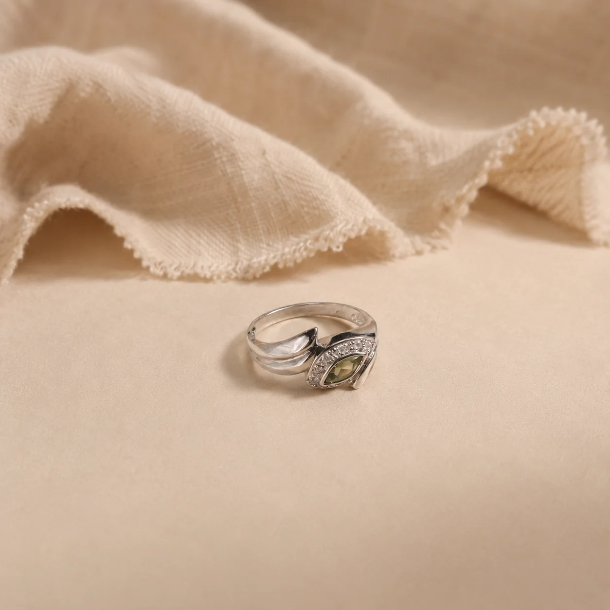 Peridot Marquise Eye Ring