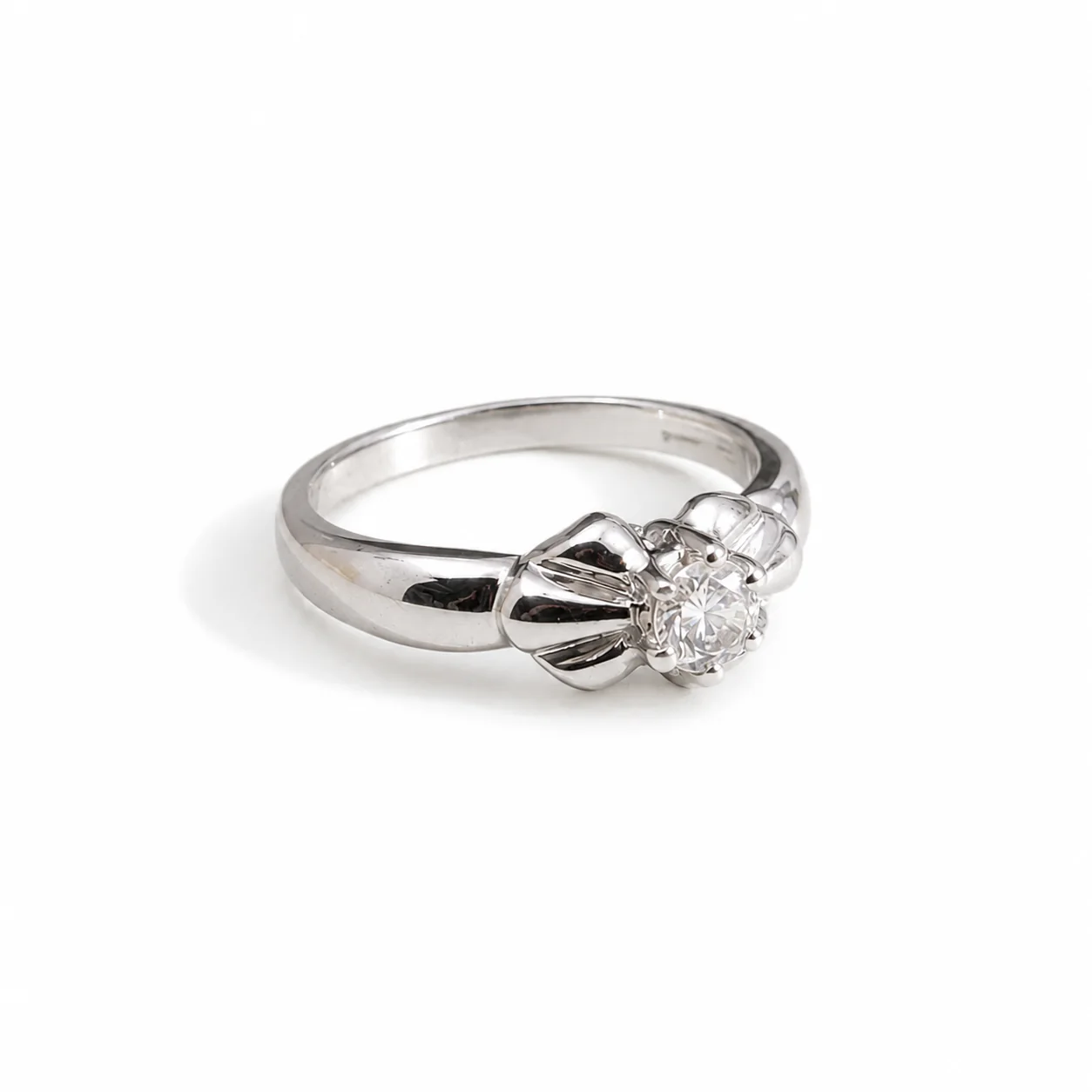Petal Bloom Solitaire Ring - Image 3
