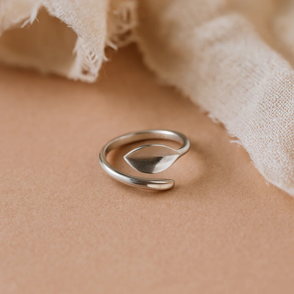Petal Wrap Ring - Image 4
