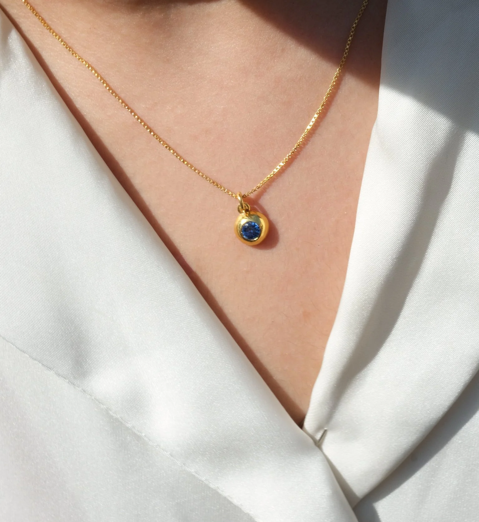 September Birthstone Necklace - Image 5