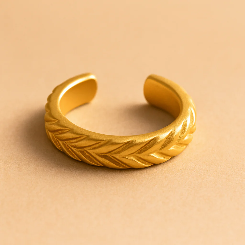 Solid Leaf Ear Cuff - Image 4