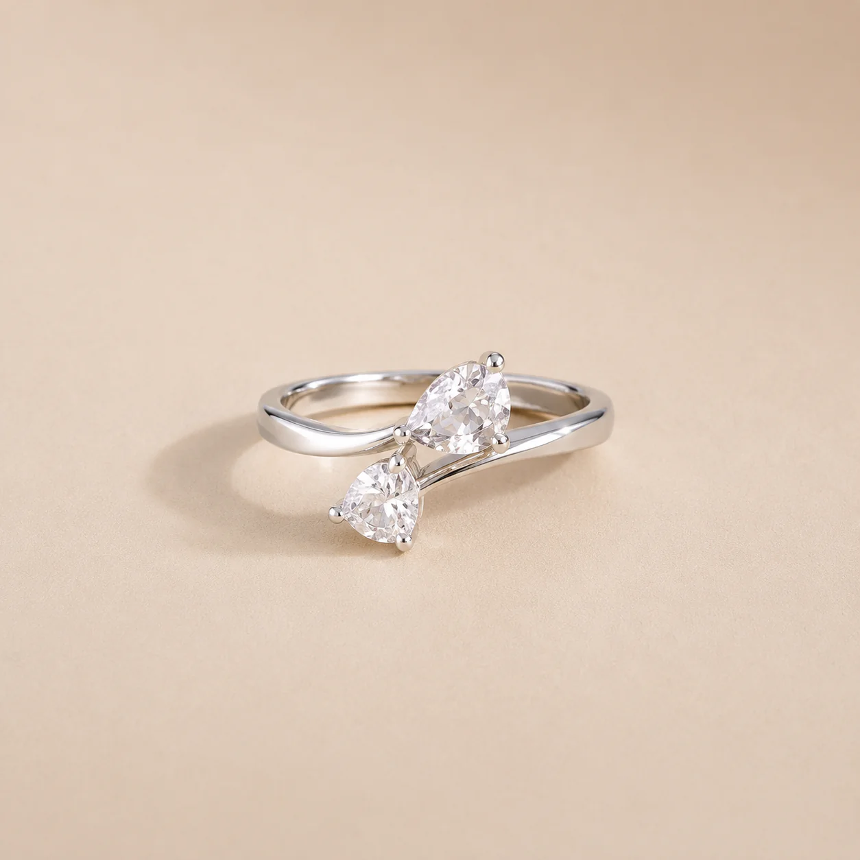 Twin Hearts Toi et Moi Ring