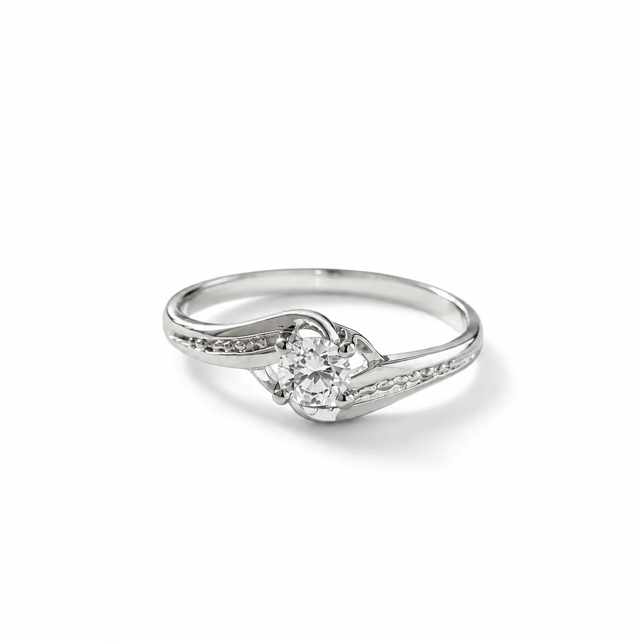 Twisted Heart Solitaire Ring - Image 4