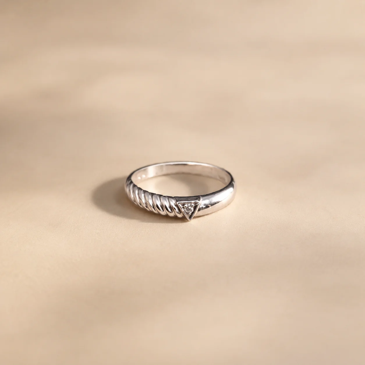 Twisted Triangle Solitaire Ring - Image 2