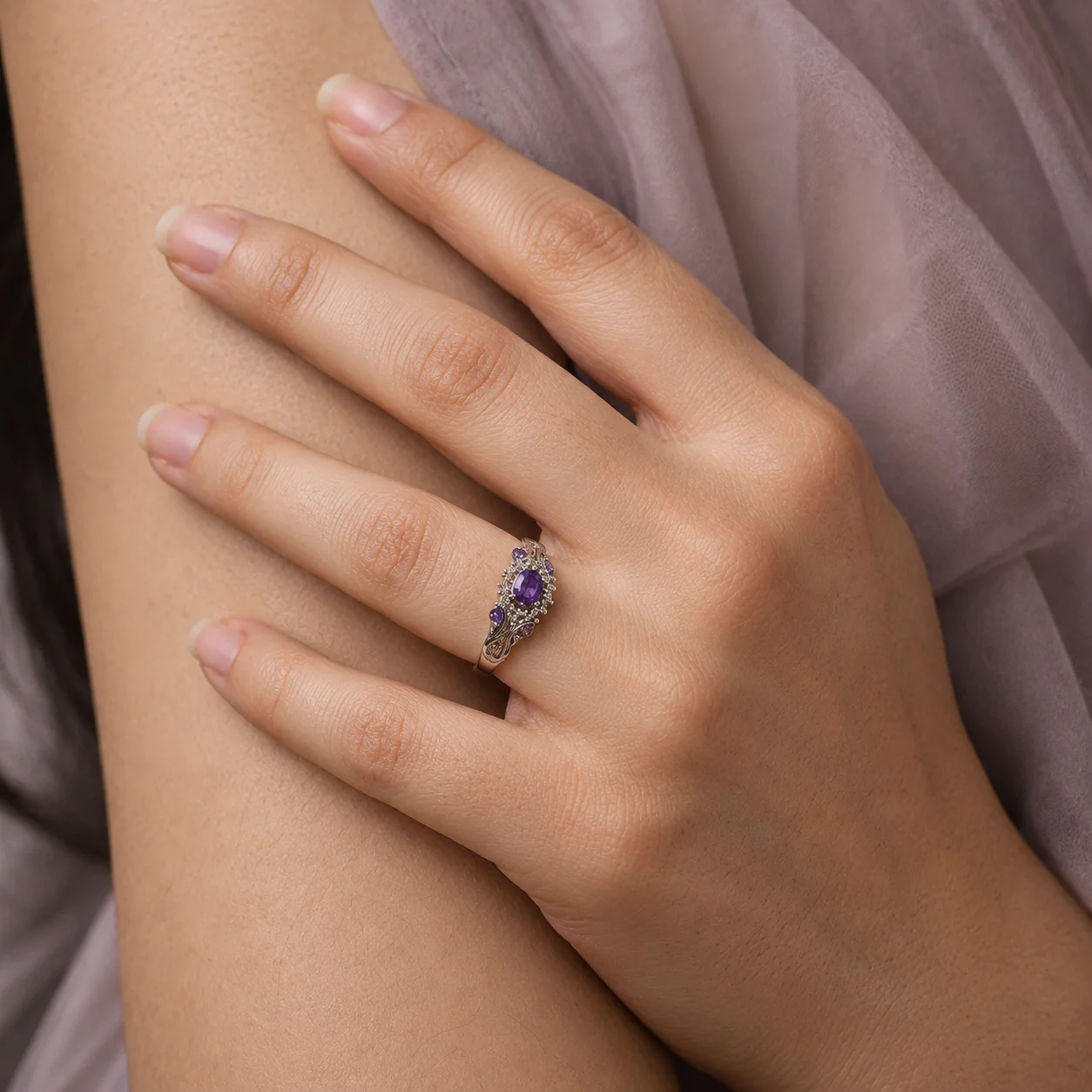 Vintage Amethyst Halo Ring - Image 4