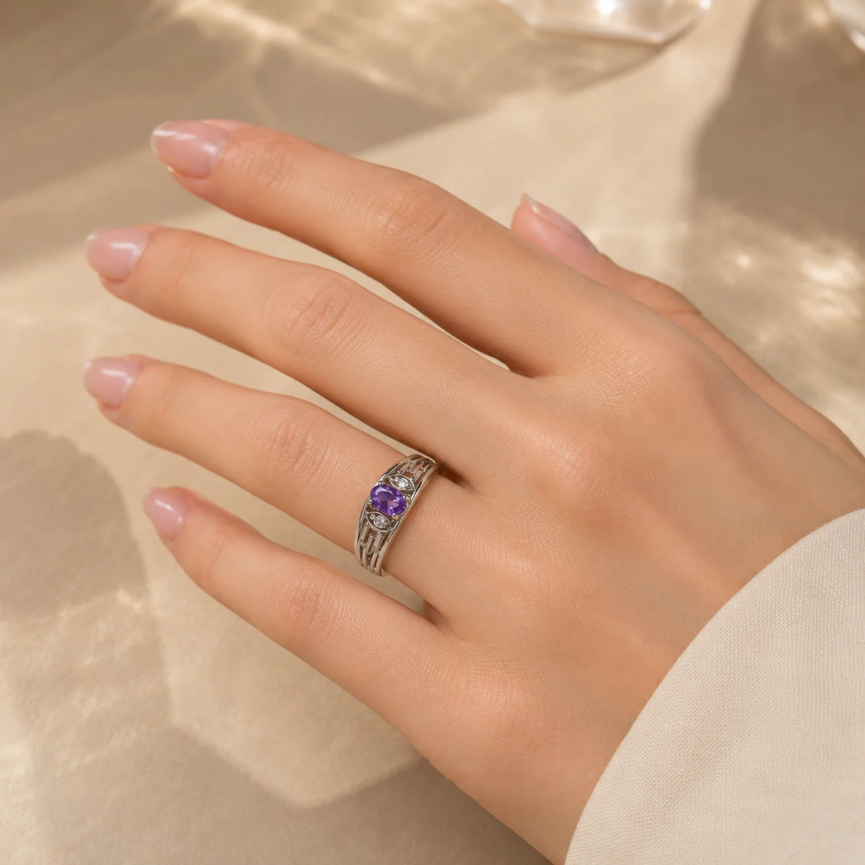Vintage Amethyst Oval Ring - Image 4