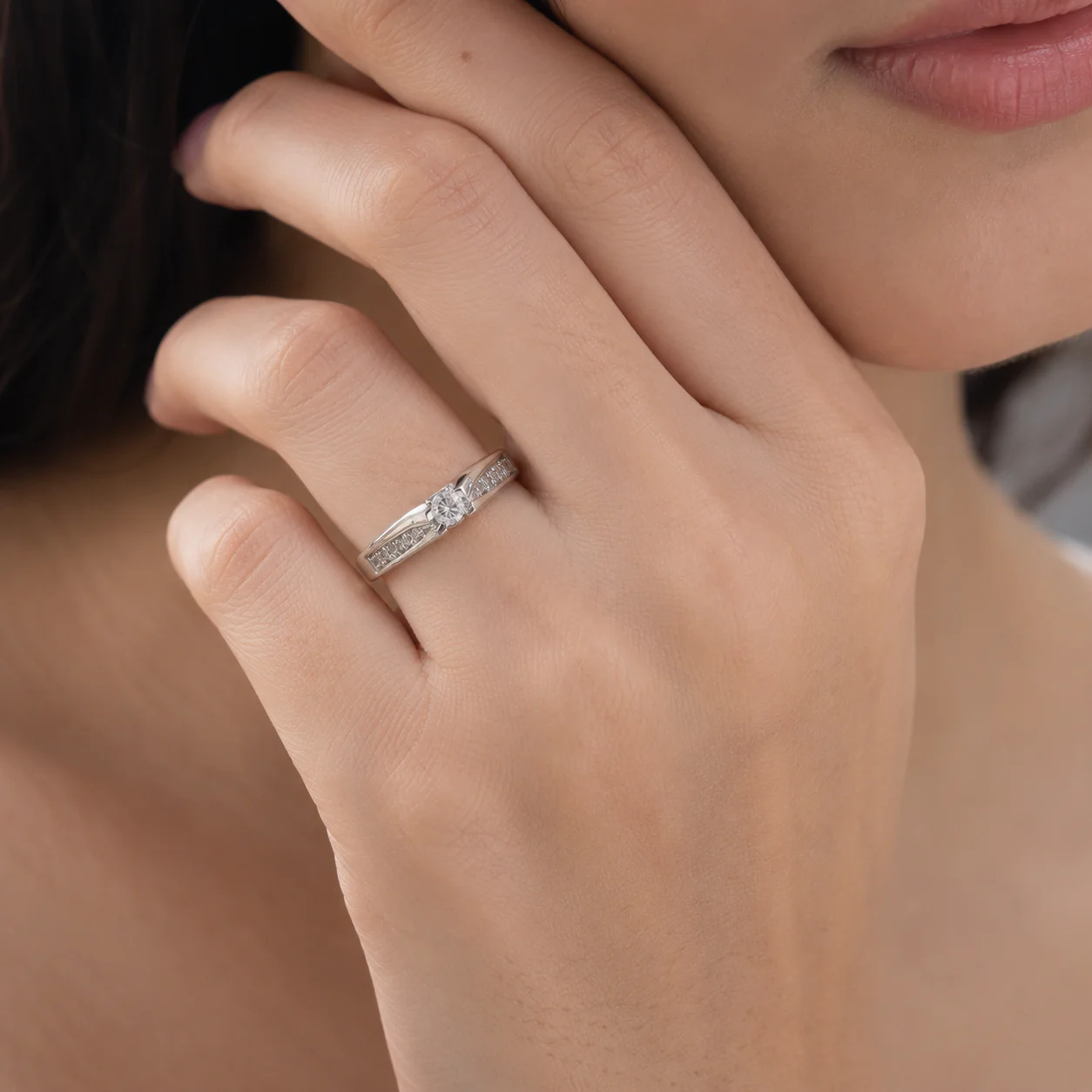 Vintage-Inspired Solitaire Ring - Image 4