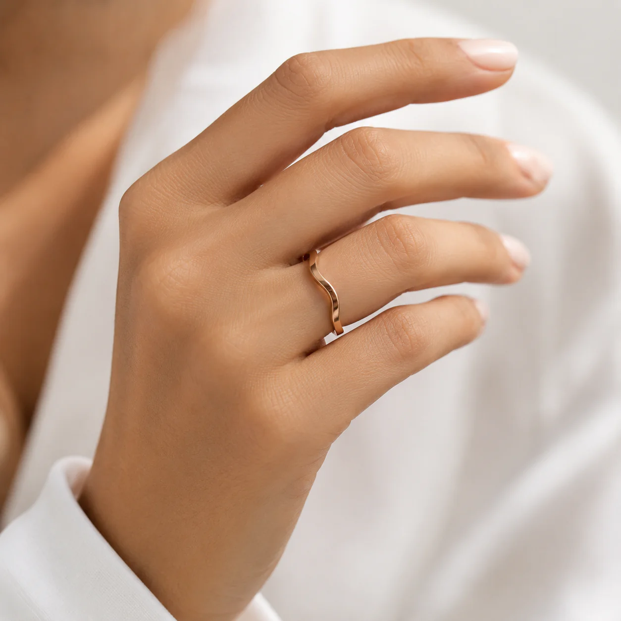 Wave Contour Stacking Ring - Image 4